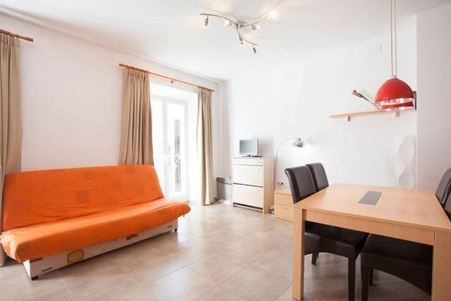 Loft In 1Th Floor & Terrace In 4Th Floor Apartment บาเลนเซีย ภายนอก รูปภาพ