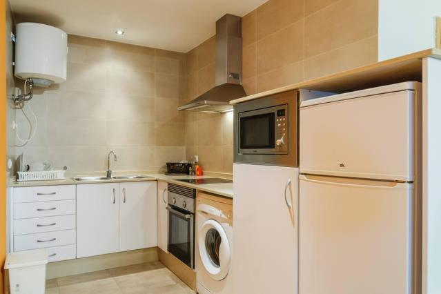 Loft In 1Th Floor & Terrace In 4Th Floor Apartment บาเลนเซีย ภายนอก รูปภาพ